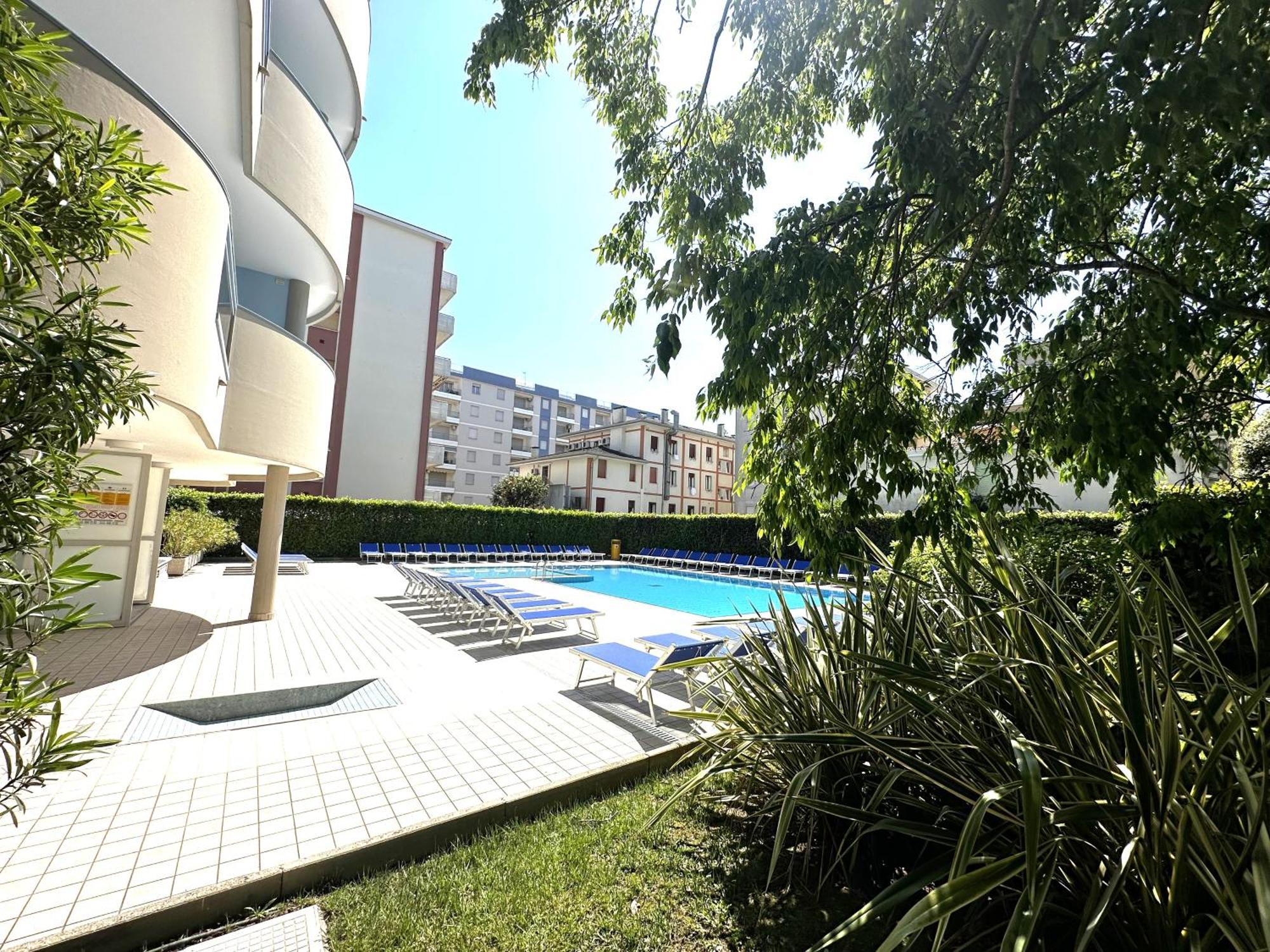 Residence Eurostar Μπιμπιόνε Εξωτερικό φωτογραφία