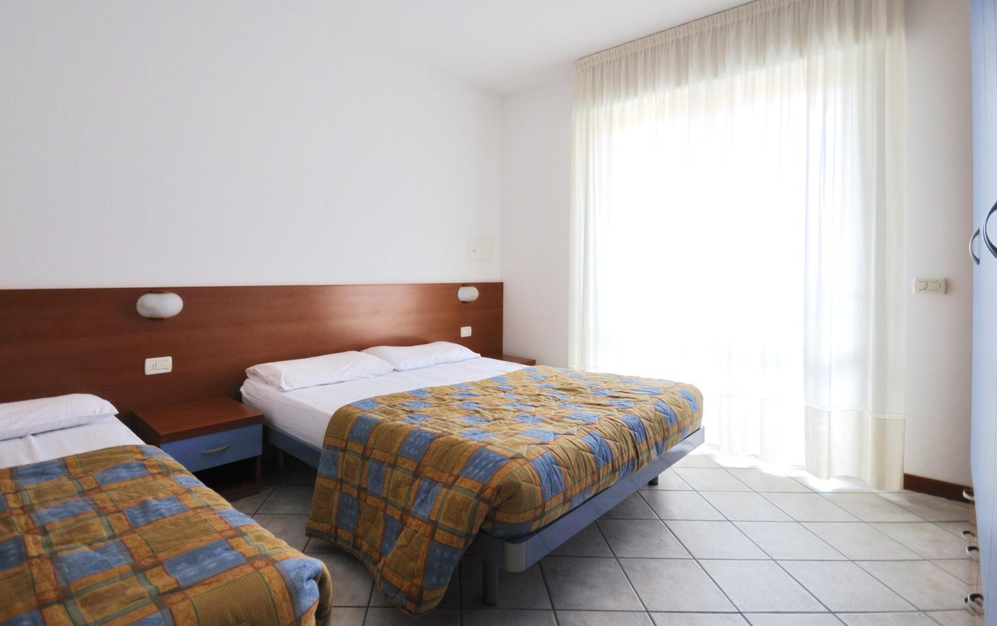 Residence Eurostar Μπιμπιόνε Δωμάτιο φωτογραφία
