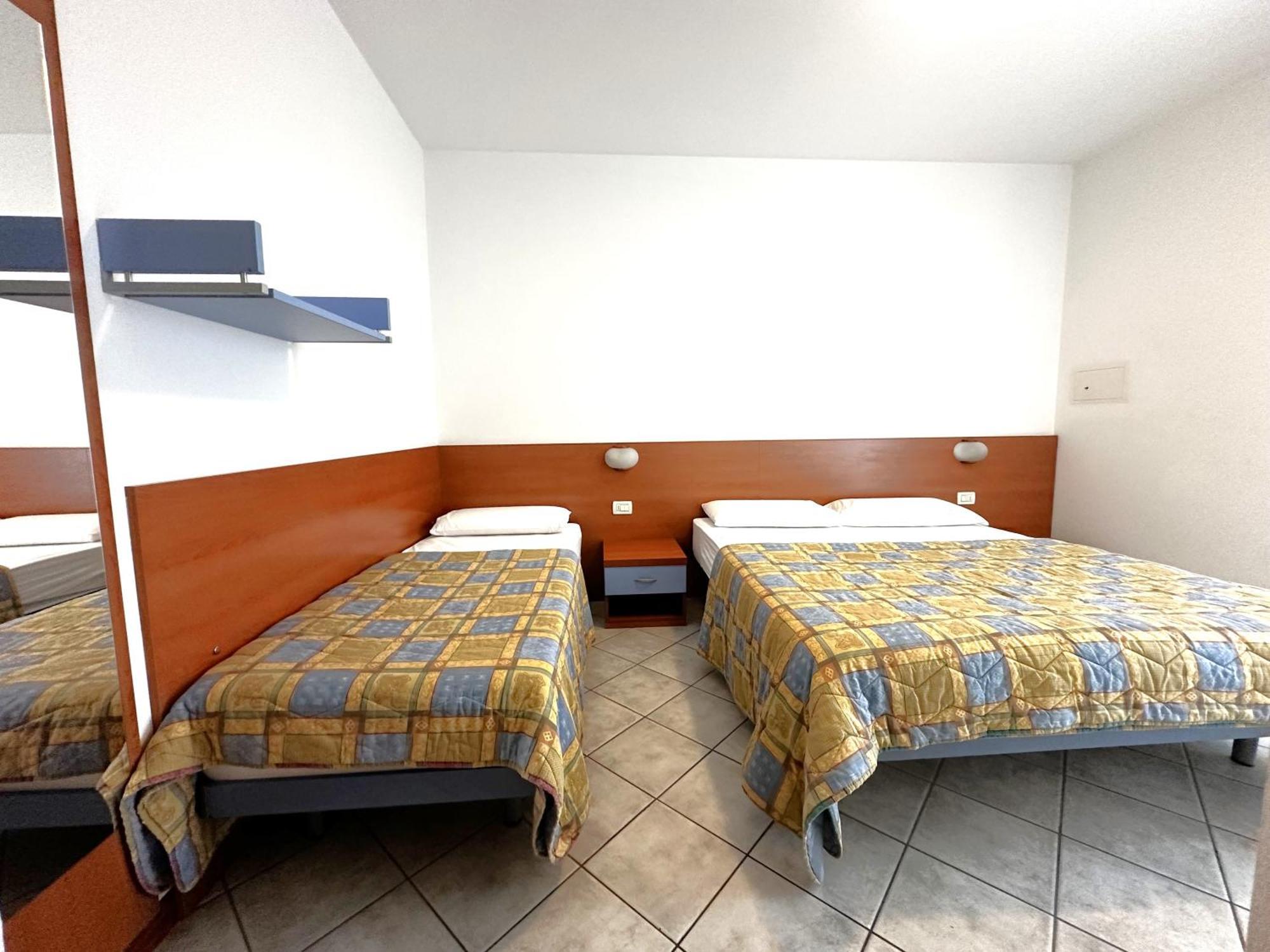Residence Eurostar Μπιμπιόνε Δωμάτιο φωτογραφία